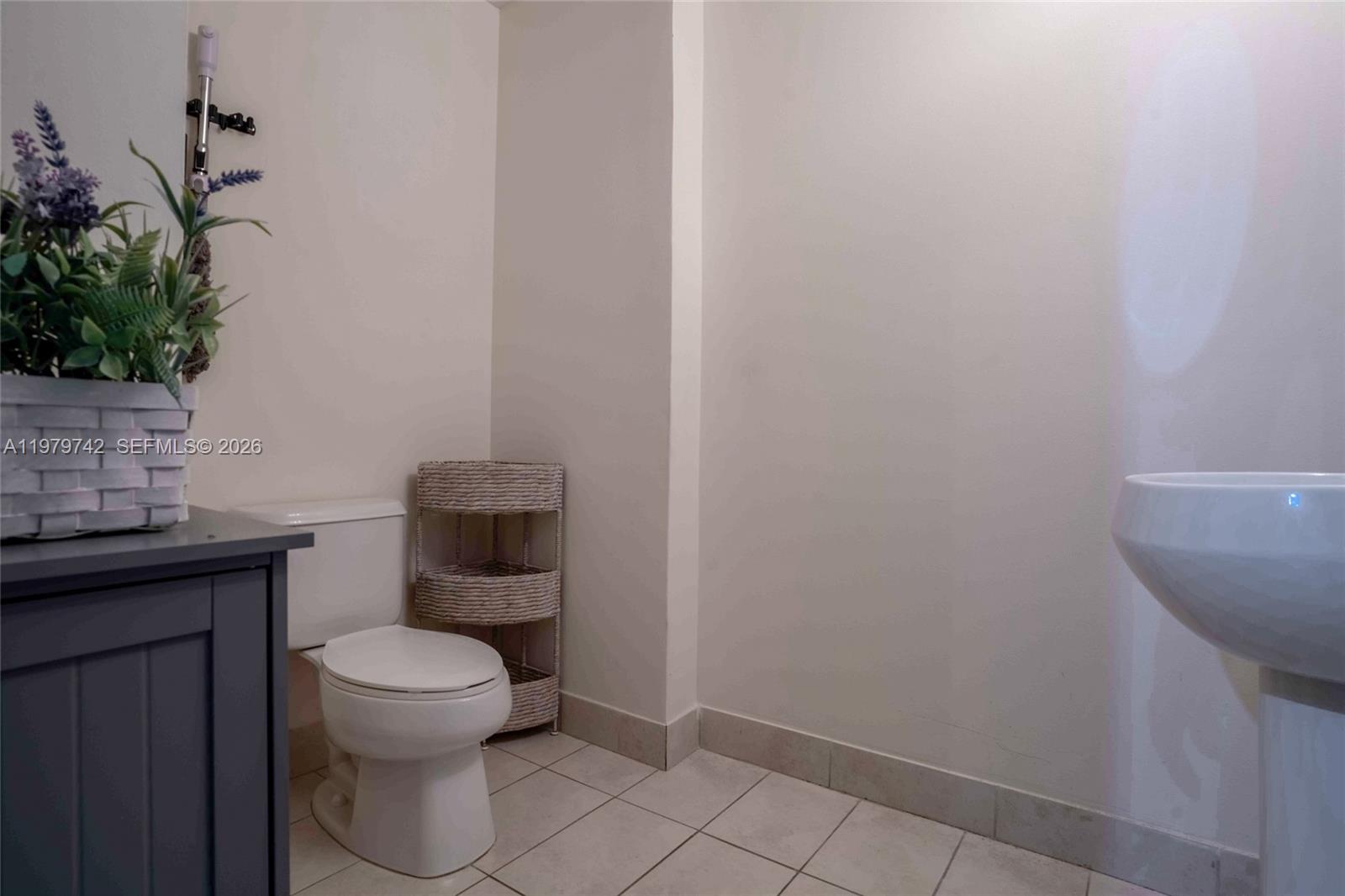 QUANTUM ON THE BAY CONDO - Residential