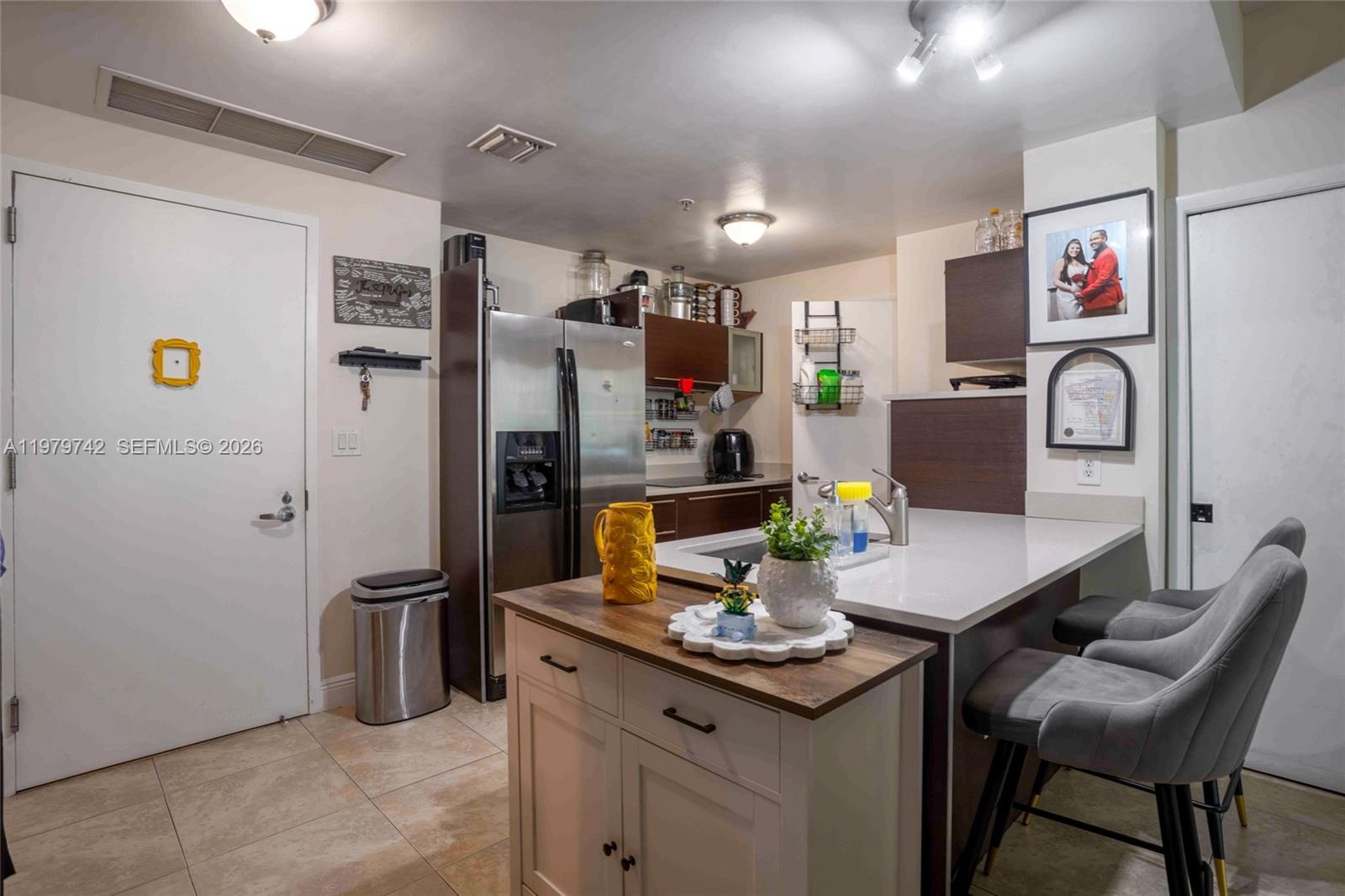 QUANTUM ON THE BAY CONDO - Residential