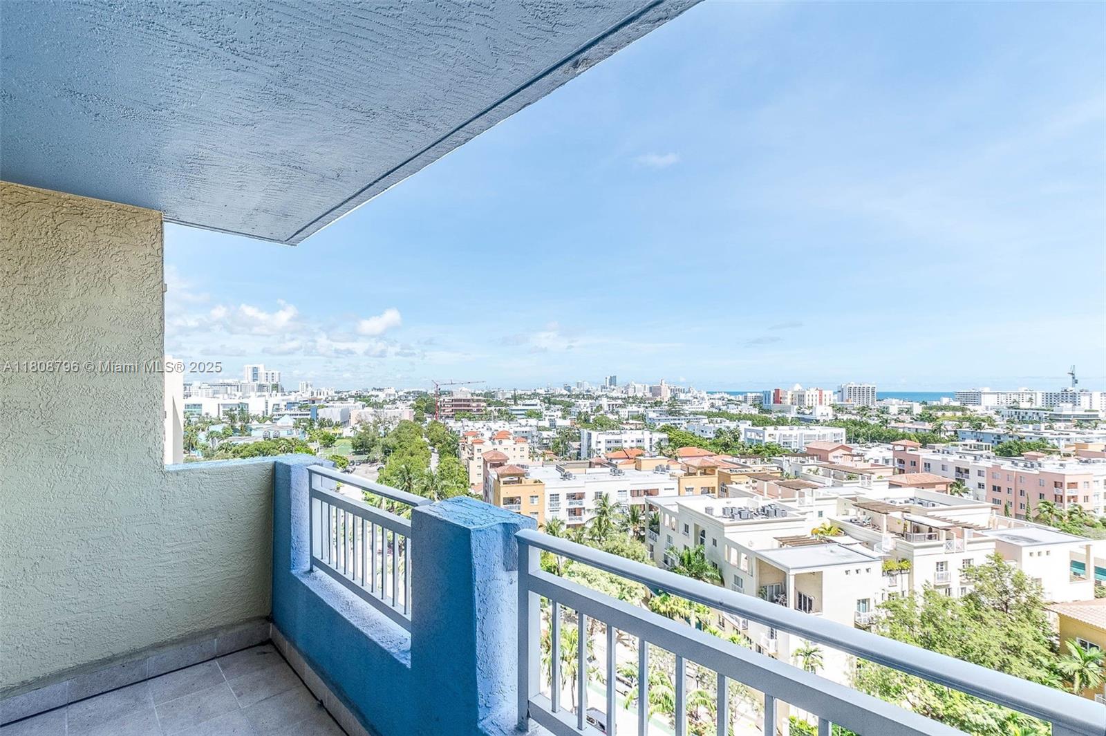 YACHT CLUB AT PORTOFINO C - Residential Lease