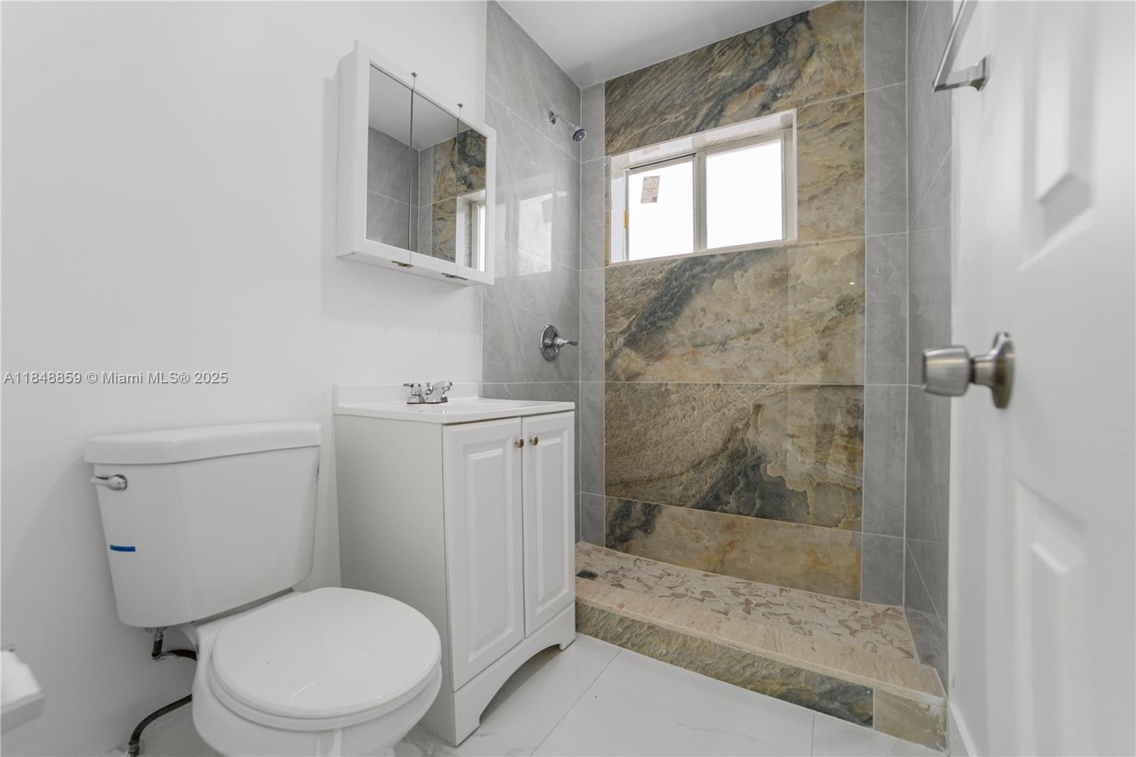 PINEWOOD PARK EXTENSION - Residential Income