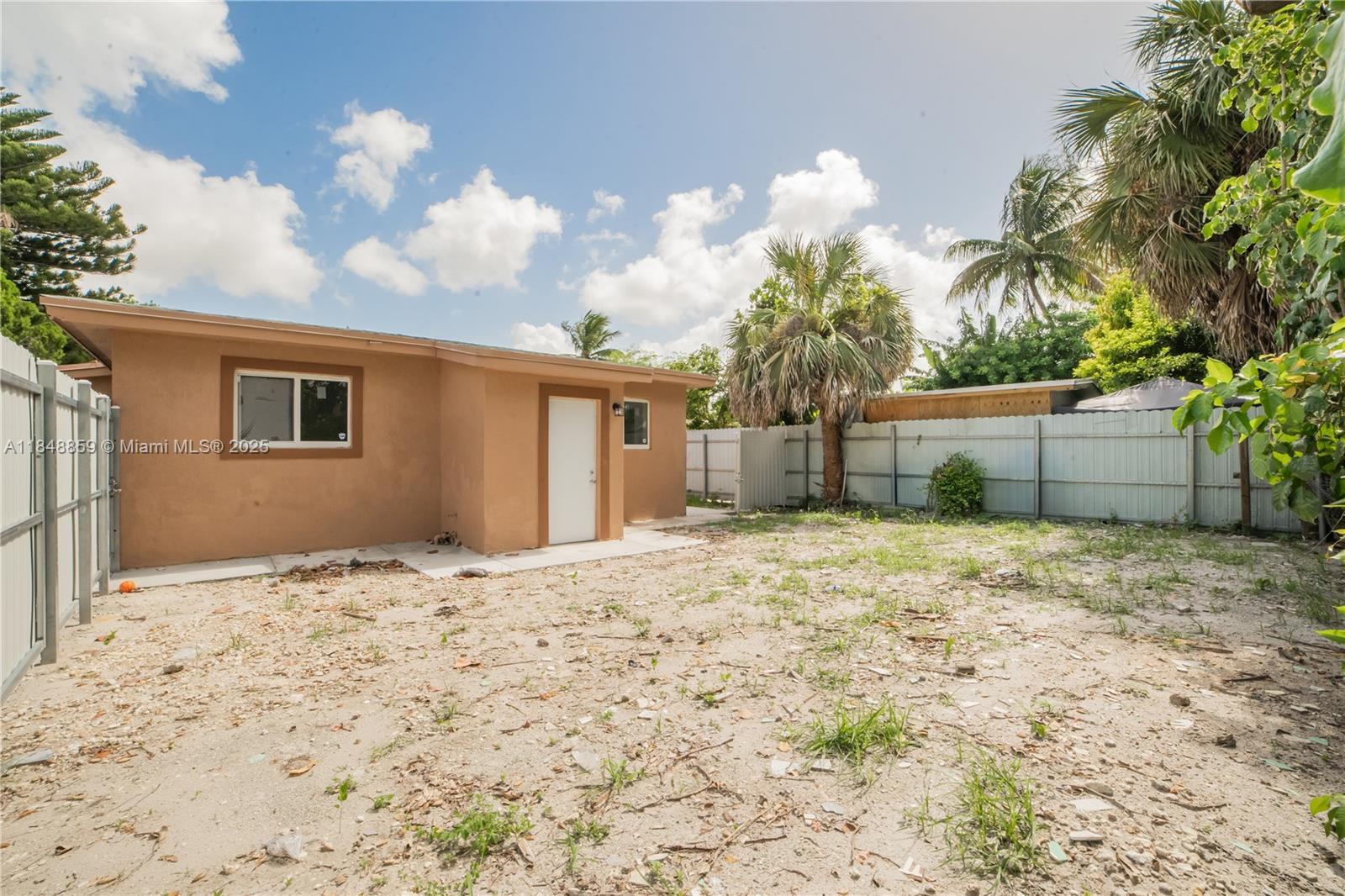 PINEWOOD PARK EXTENSION - Residential Income