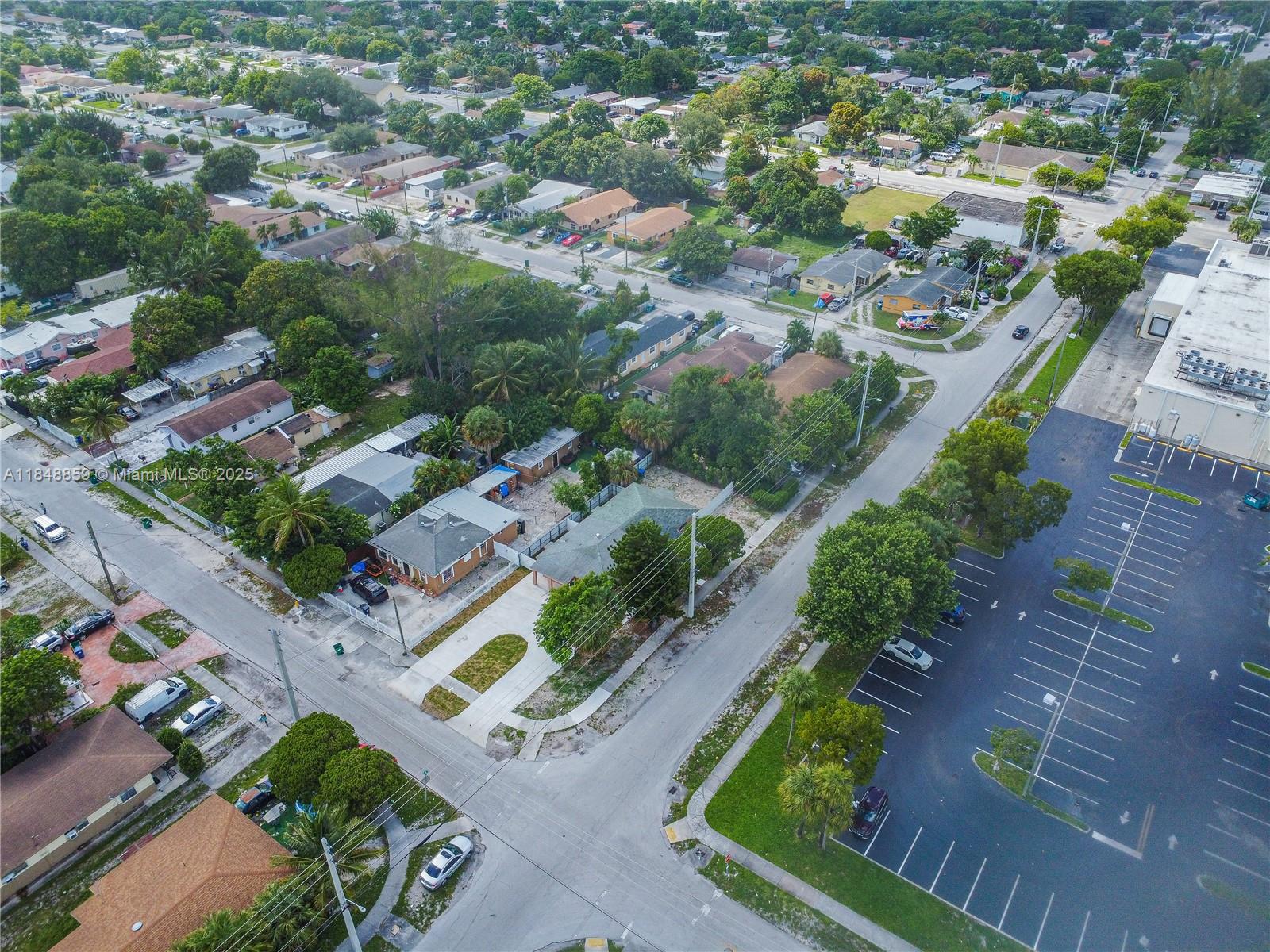 PINEWOOD PARK EXTENSION - Residential Income