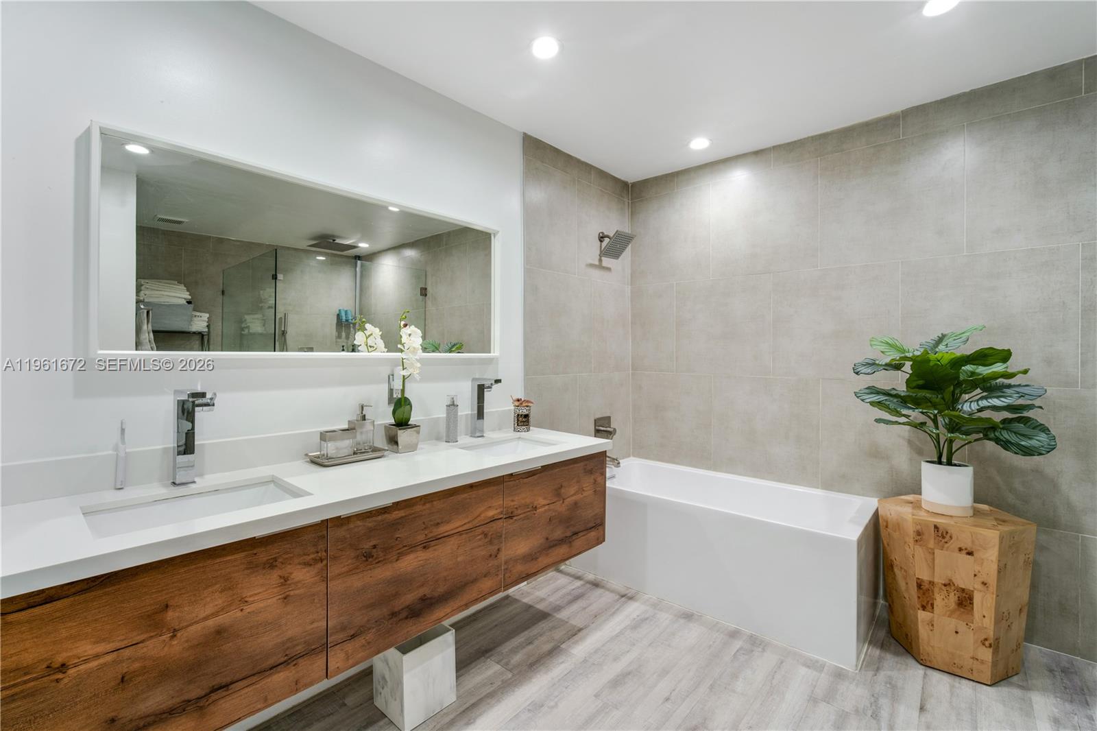 POMPANO WATERWAY ESTATES - Residential