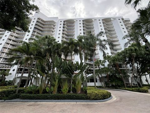 A home in Aventura