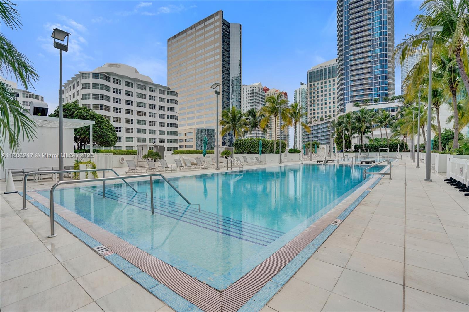 THE PLAZA 851 BRICKELL CO - Residential