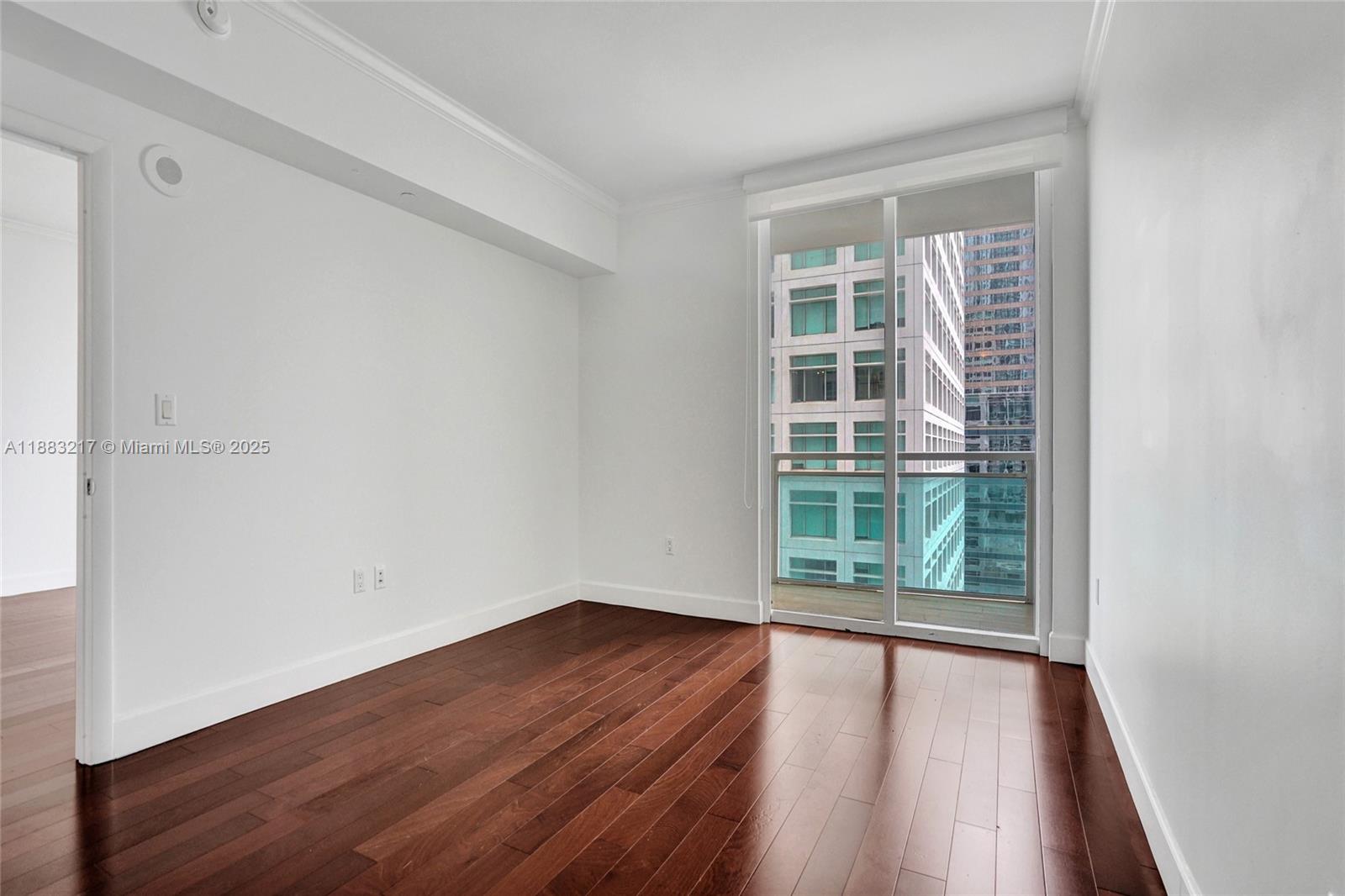 THE PLAZA 851 BRICKELL CO - Residential