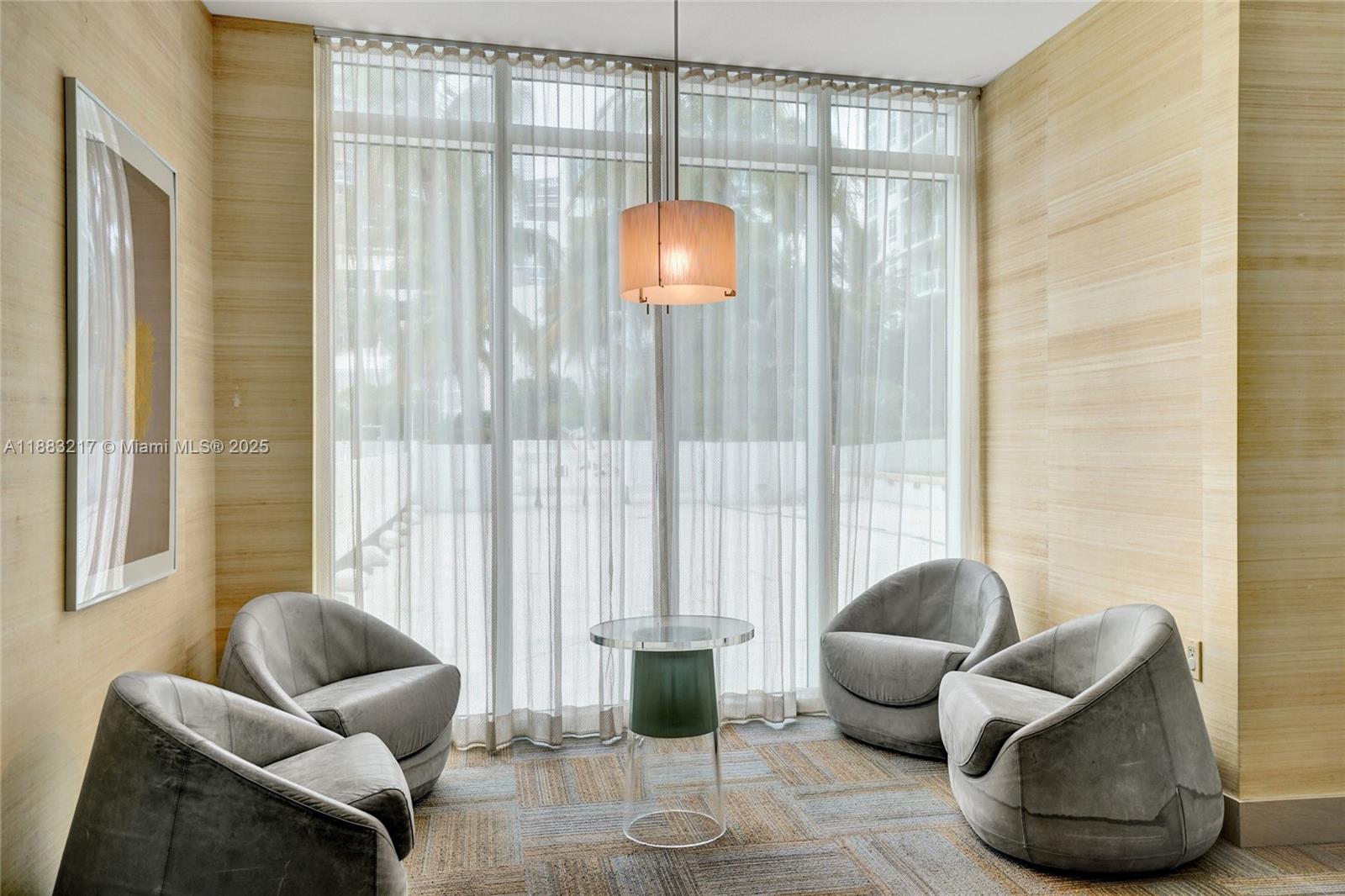 THE PLAZA 851 BRICKELL CO - Residential