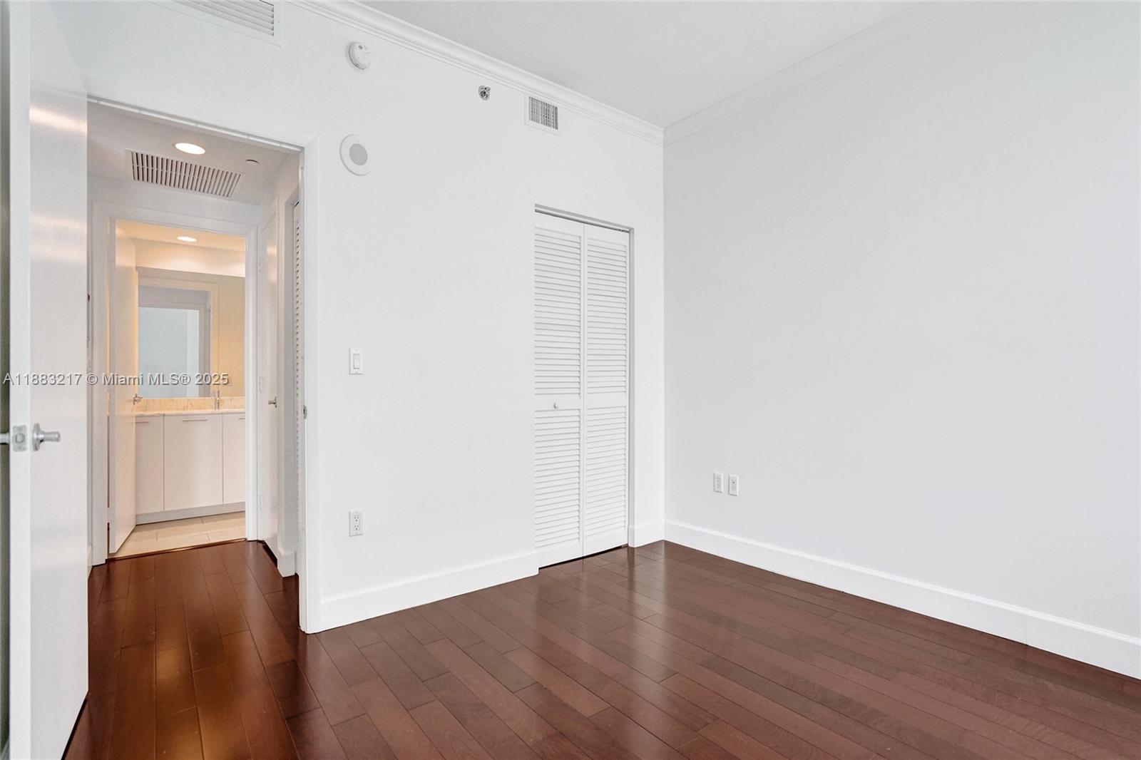 THE PLAZA 851 BRICKELL CO - Residential