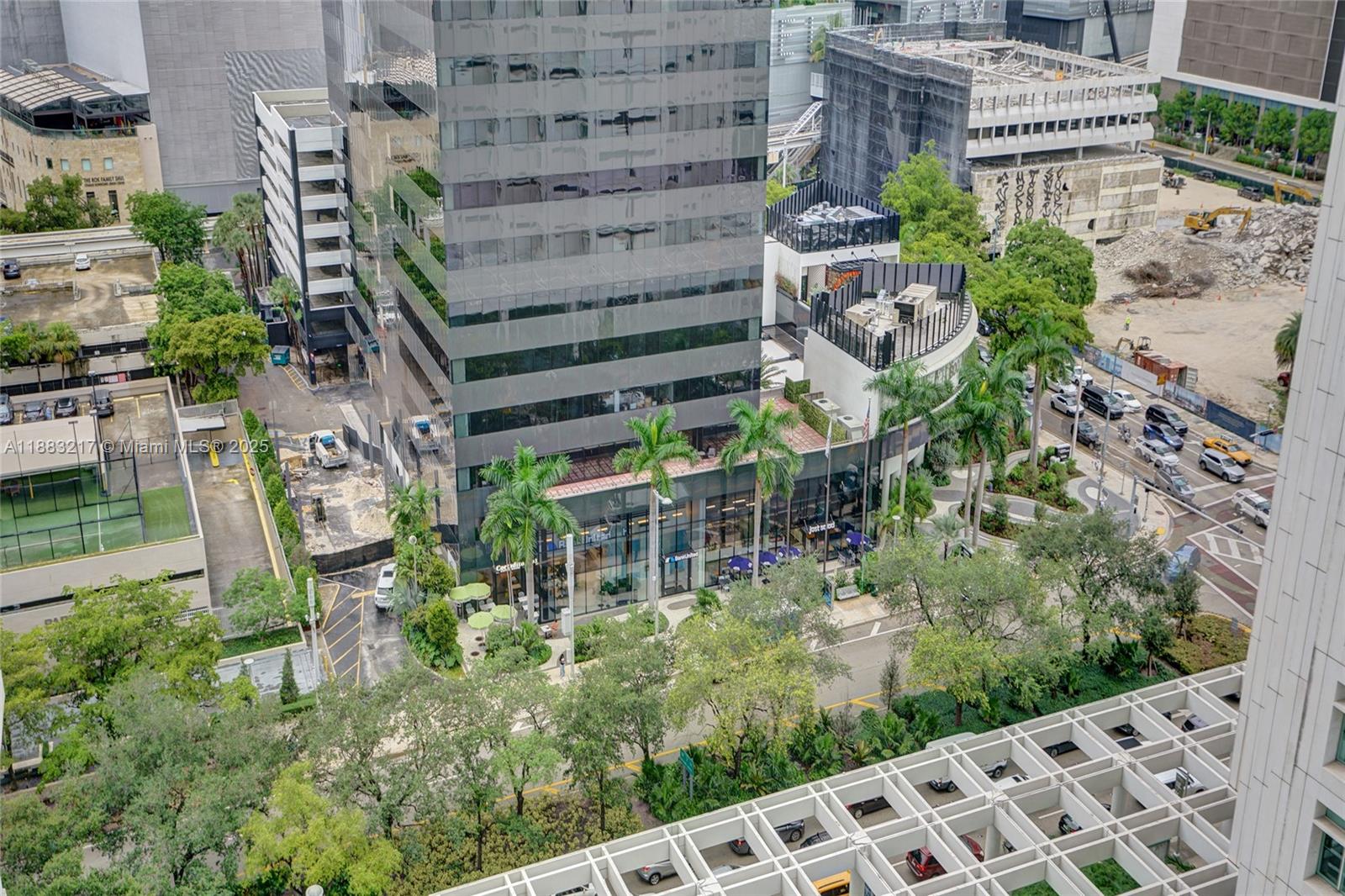 THE PLAZA 851 BRICKELL CO - Residential