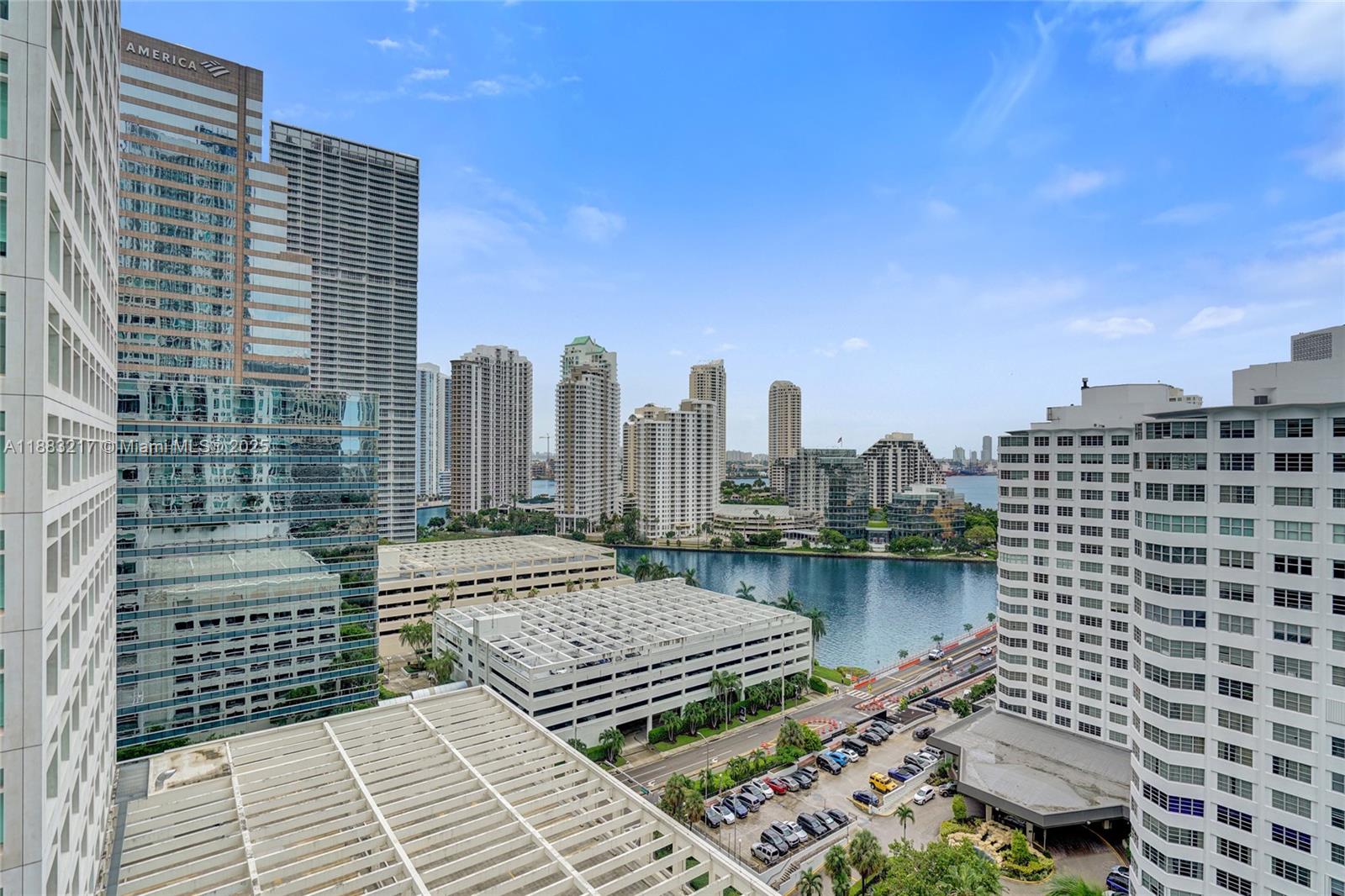 THE PLAZA 851 BRICKELL CO - Residential