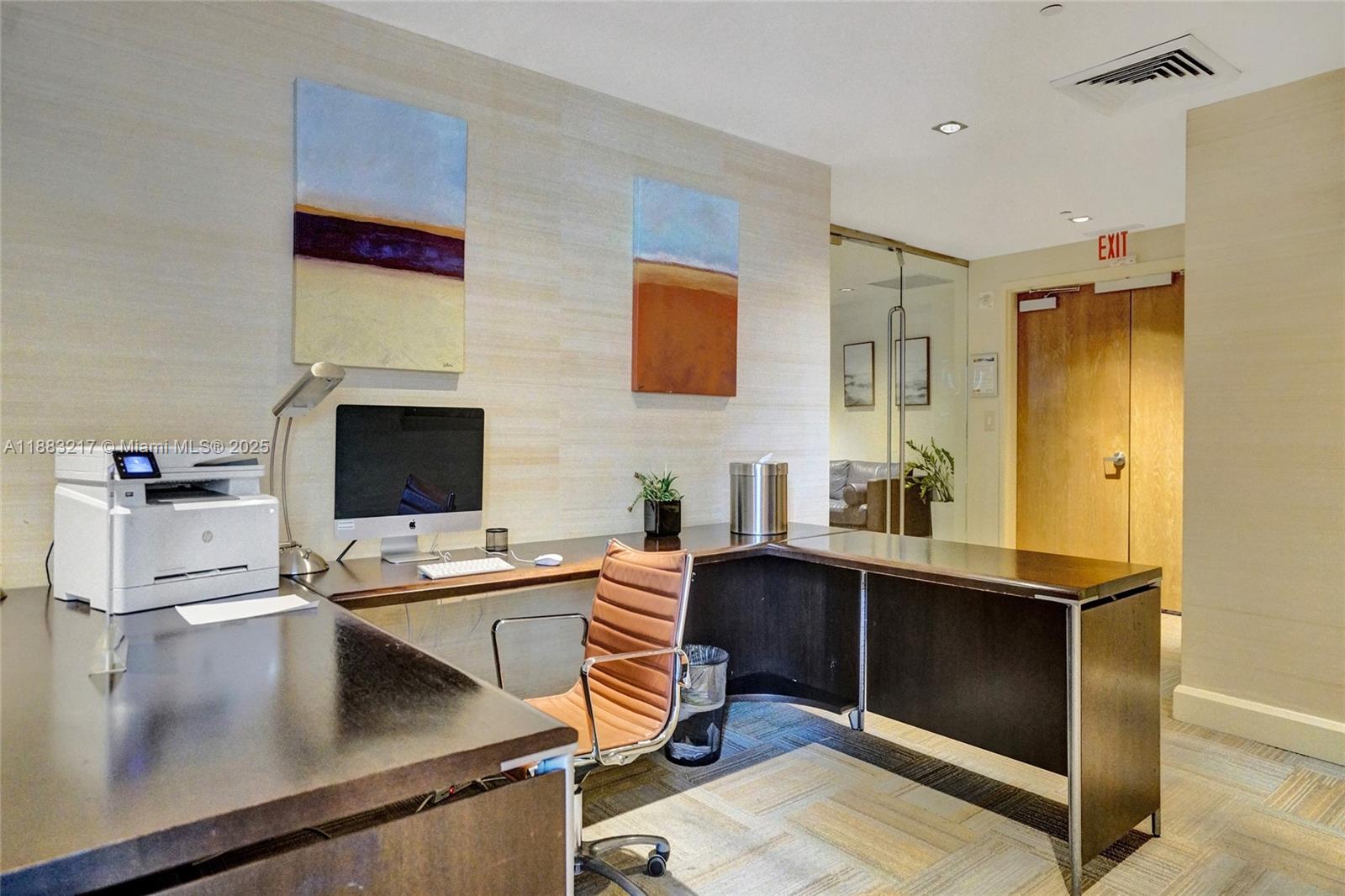 THE PLAZA 851 BRICKELL CO - Residential