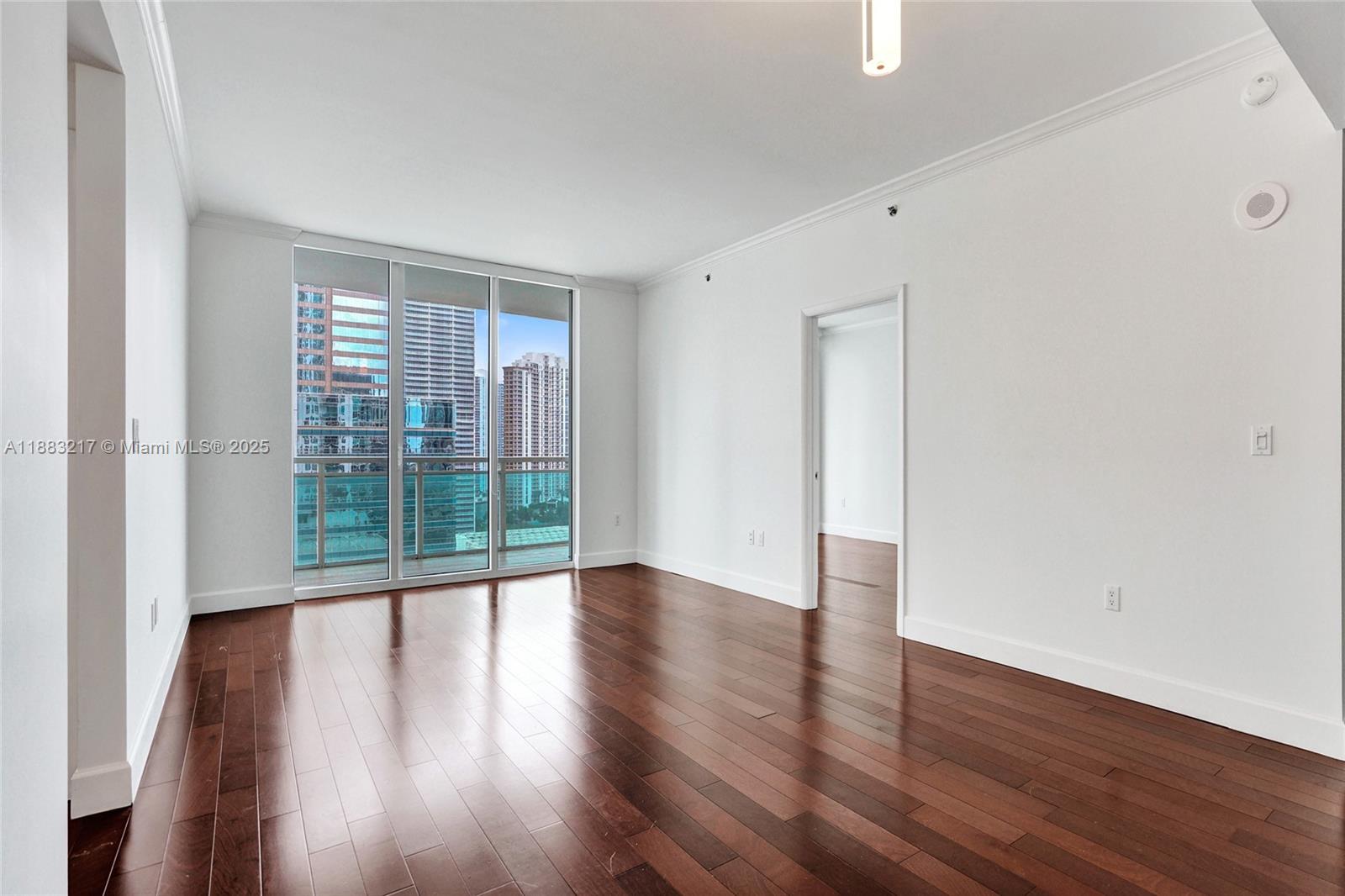 THE PLAZA 851 BRICKELL CO - Residential