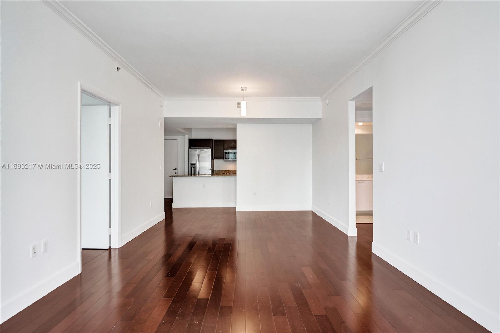 THE PLAZA 851 BRICKELL CO - Residential