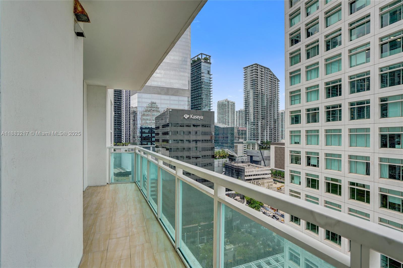 THE PLAZA 851 BRICKELL CO - Residential