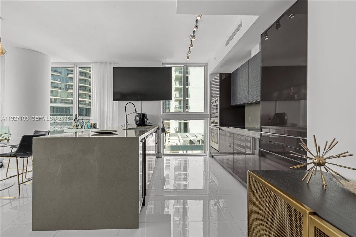 The Bond (1080 Brickell) - Residential