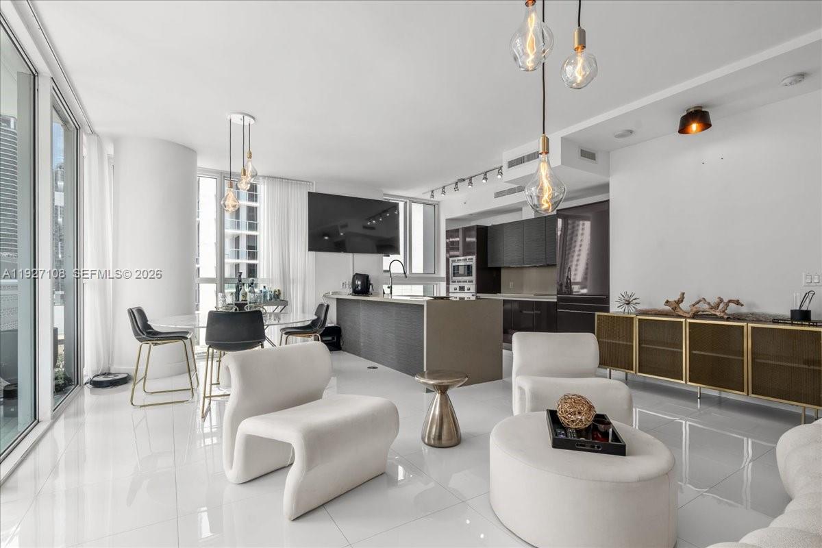 The Bond (1080 Brickell) - Residential