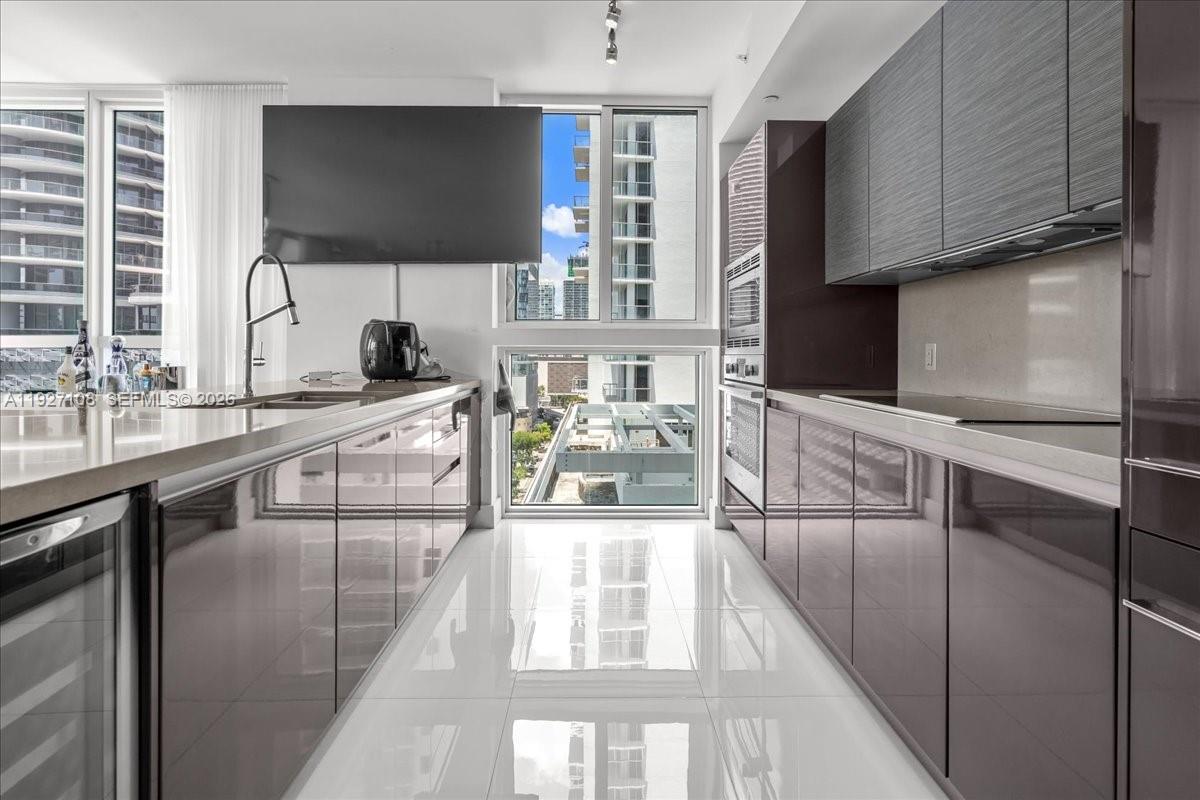 The Bond (1080 Brickell) - Residential