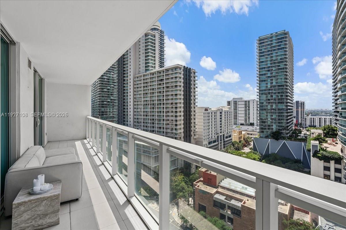The Bond (1080 Brickell) - Residential