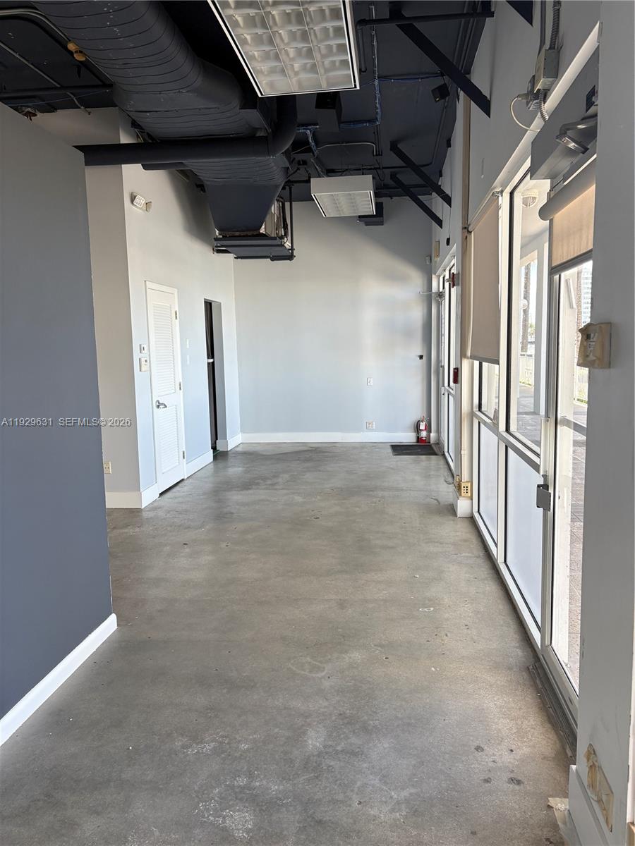 1800 Sunset Harbour Dr