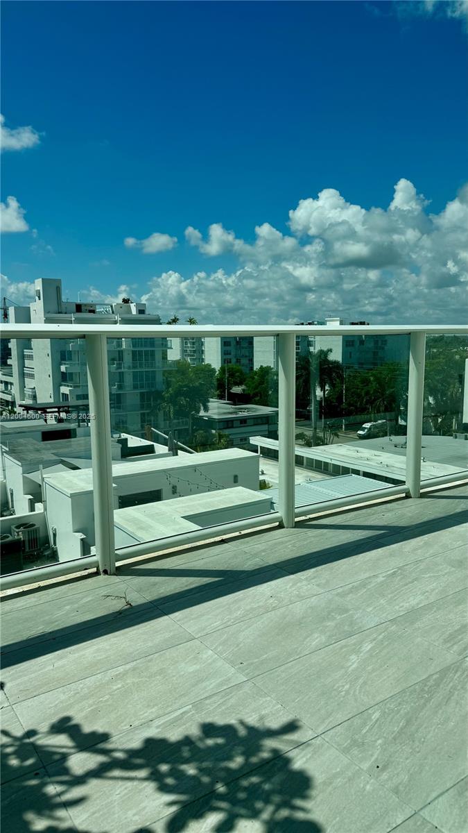 LE JARDIN HOUSE CONDO - Residential