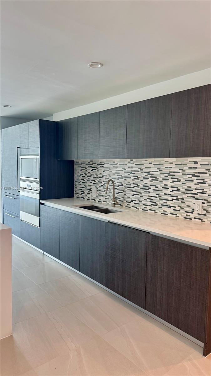 LE JARDIN HOUSE CONDO - Residential