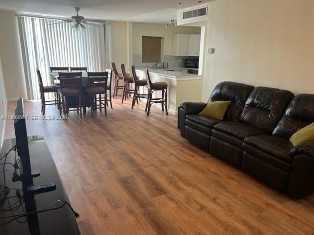 WATERWAY PLAZA CONDO - Residential Lease