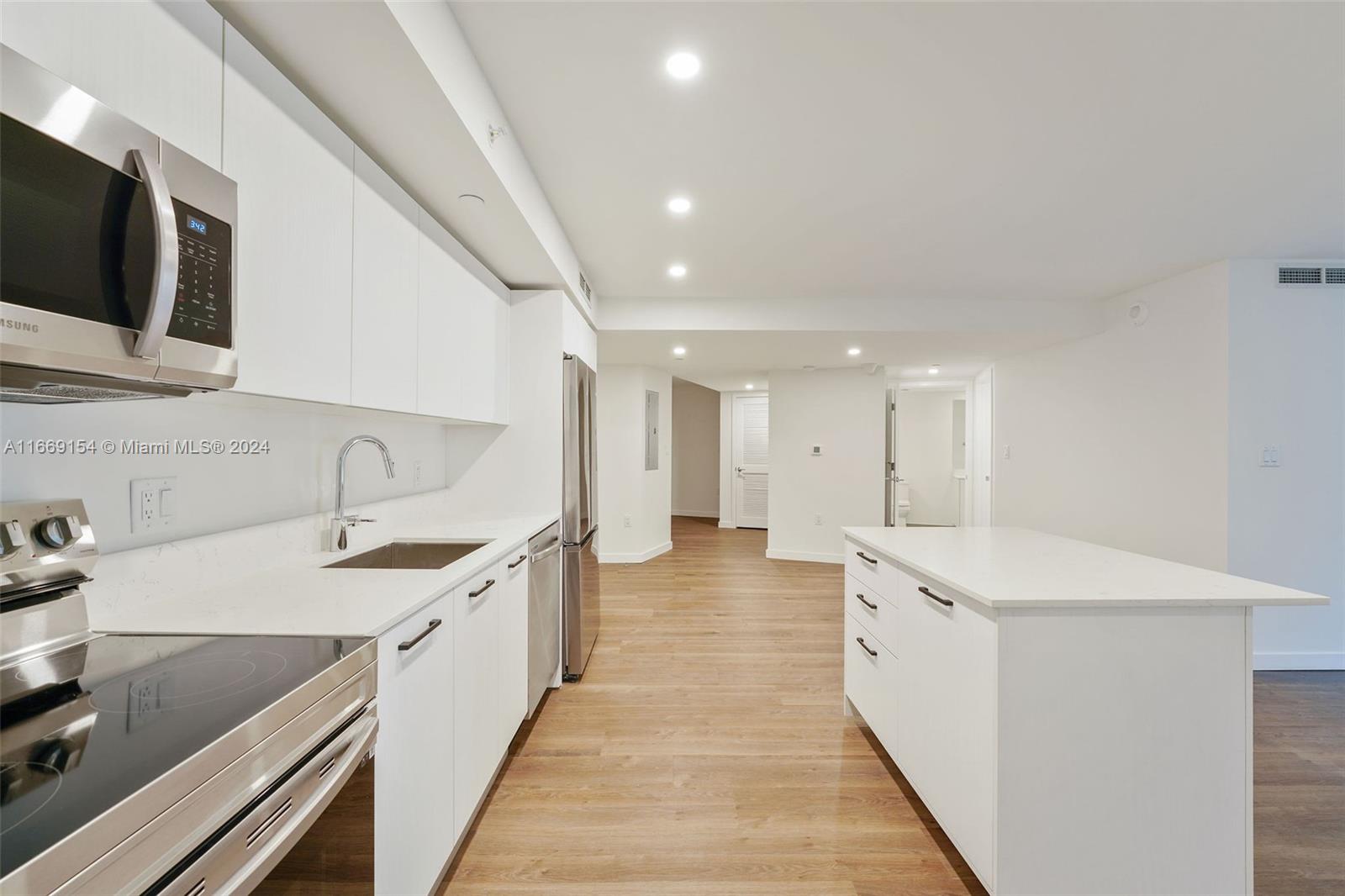 Flamingo Point - Residential Lease