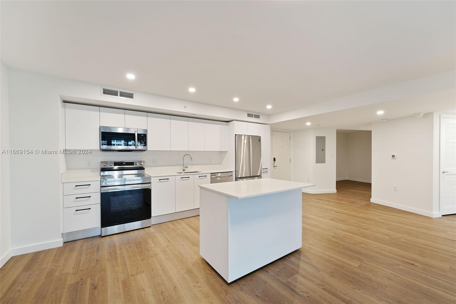 Flamingo Point - Residential Lease