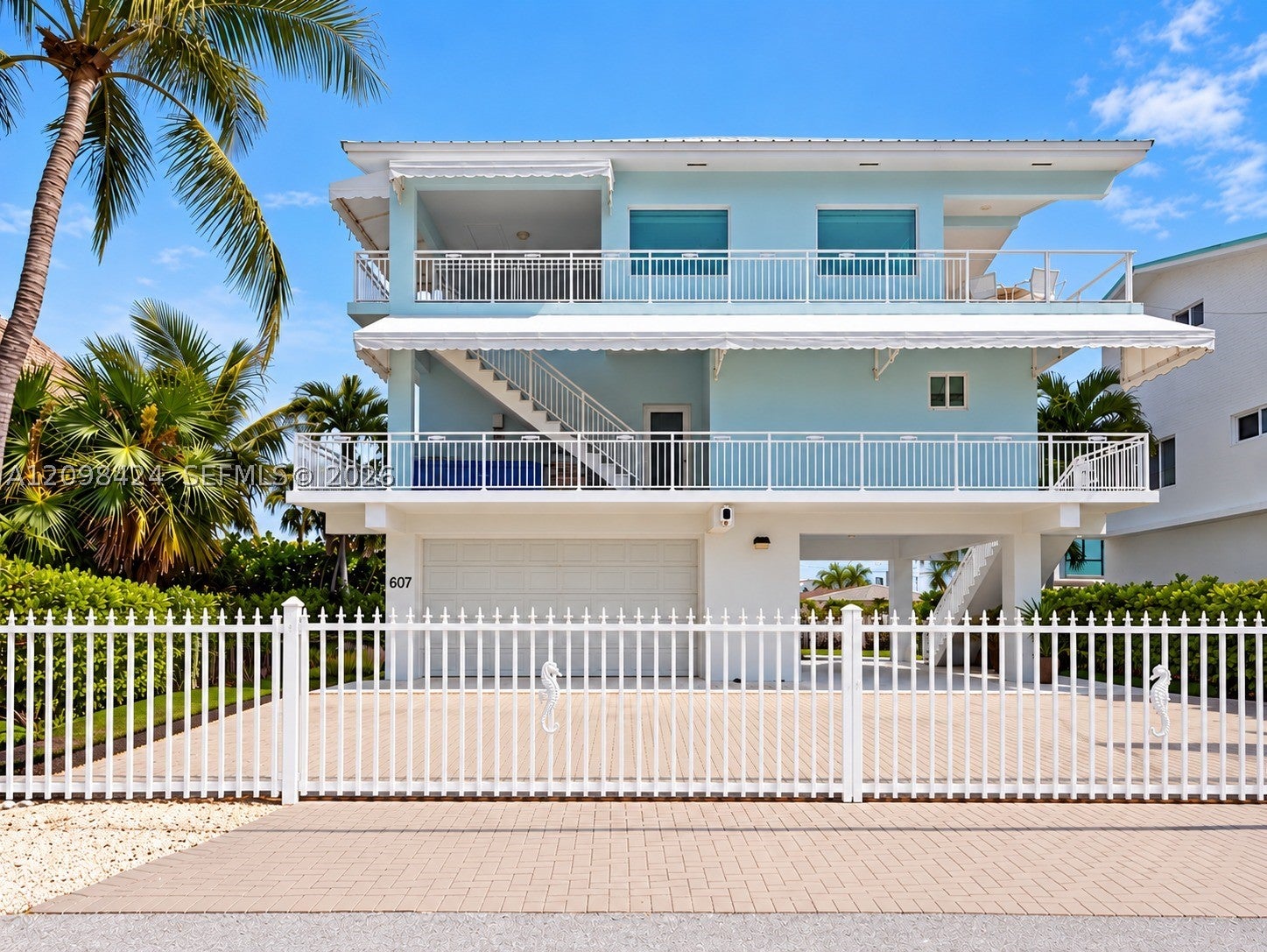 607 Cuda Ln