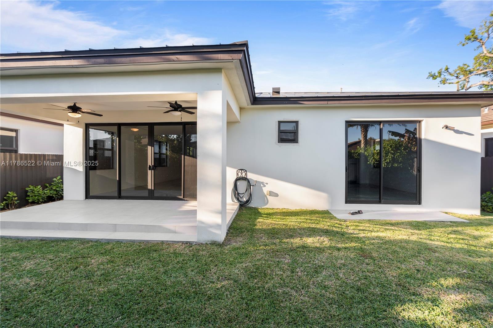 SILVER PINES - Residential