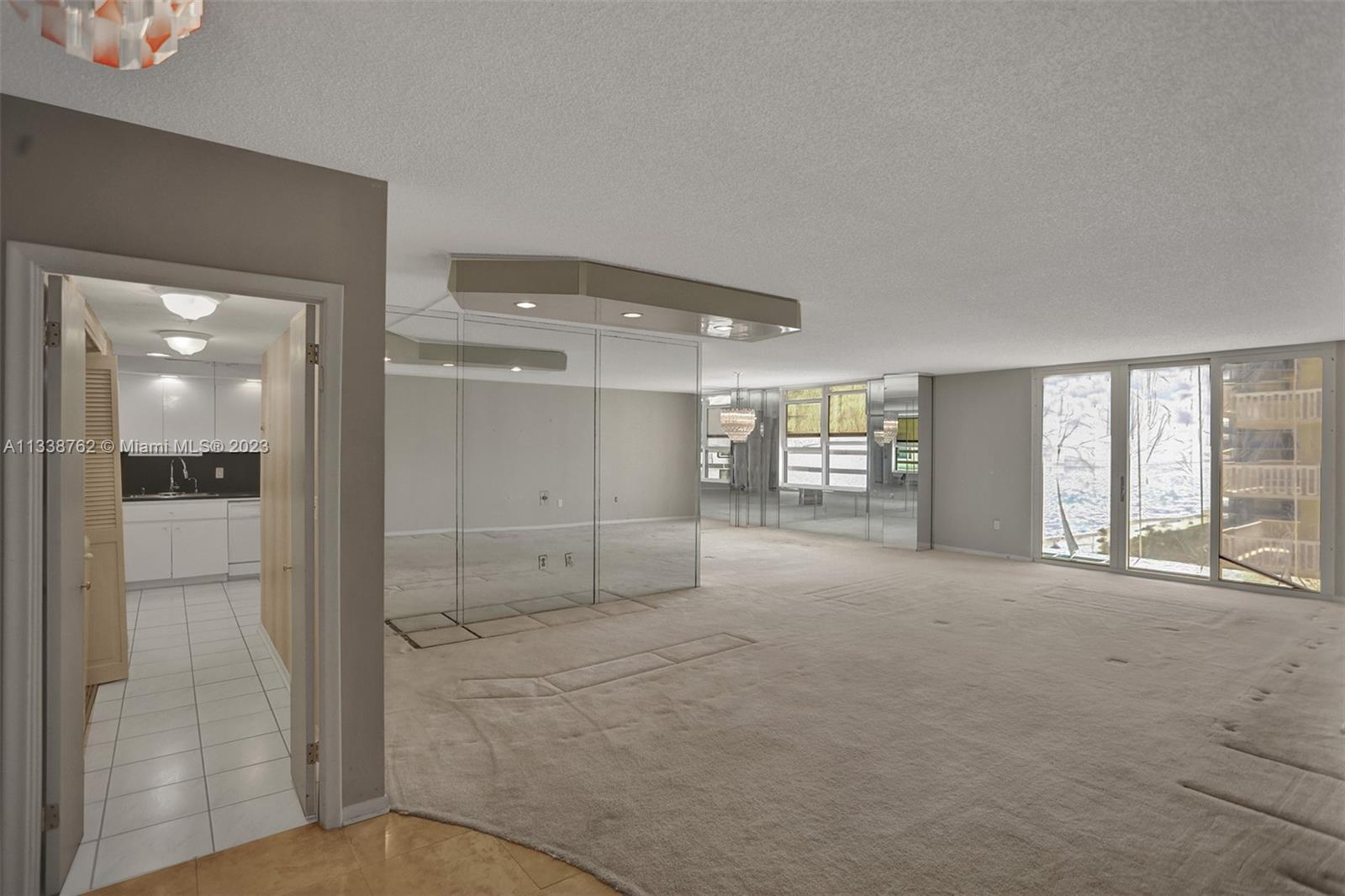 Photo 15 of 29 of 9801 Collins Ave 19D condo