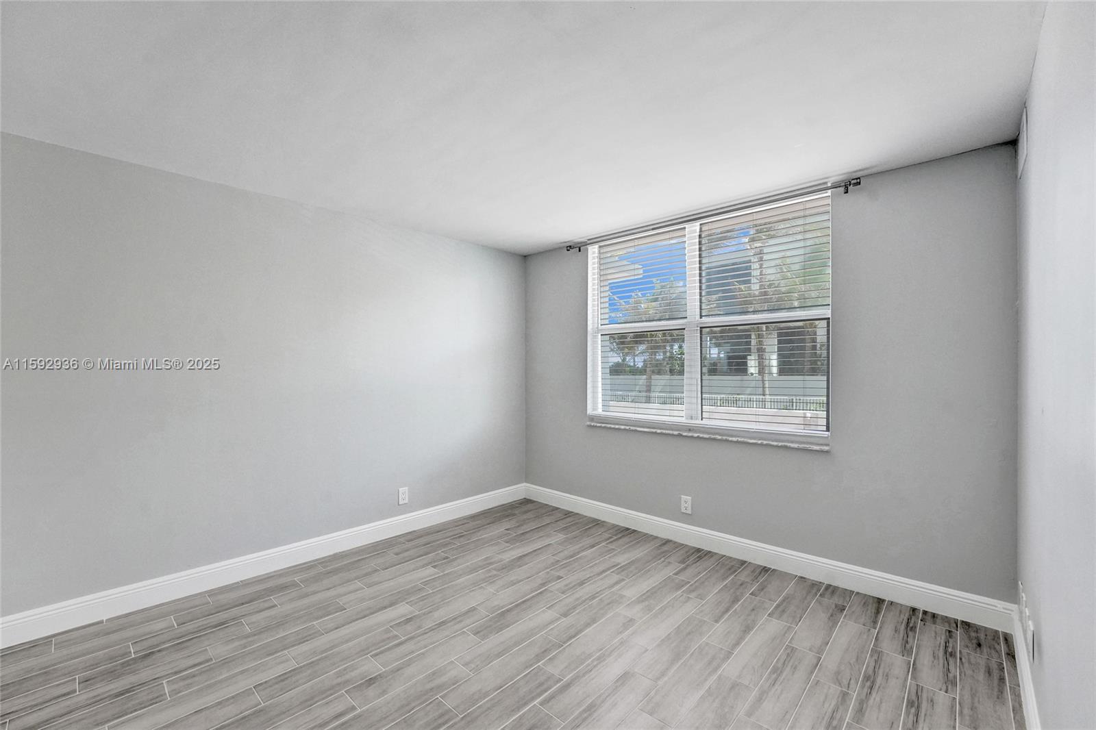 45 OCEAN CONDO - Residential