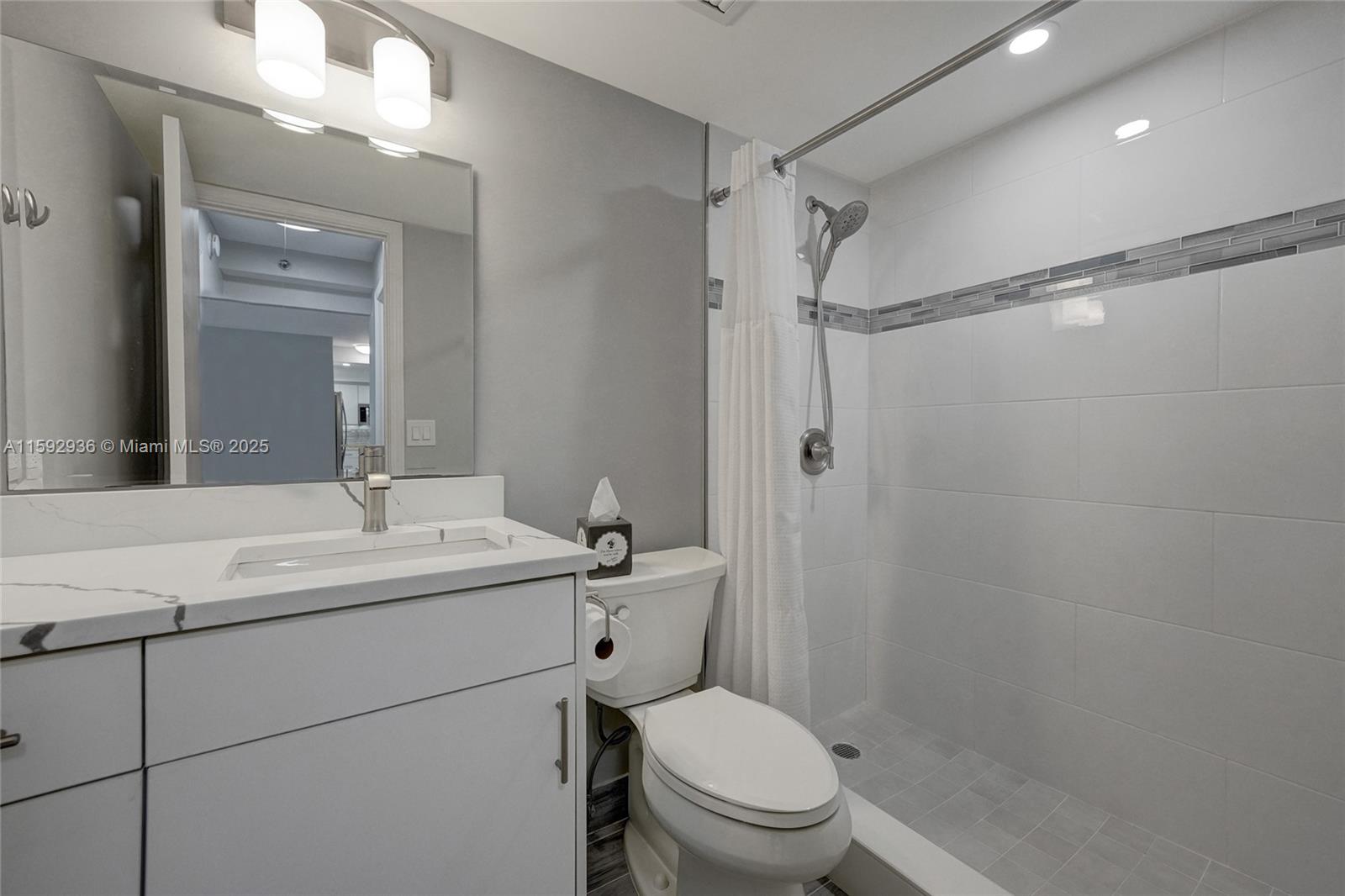 45 OCEAN CONDO - Residential