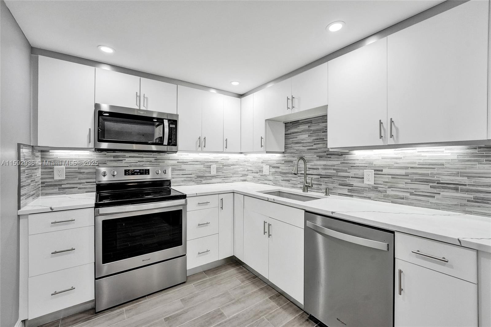 45 OCEAN CONDO - Residential