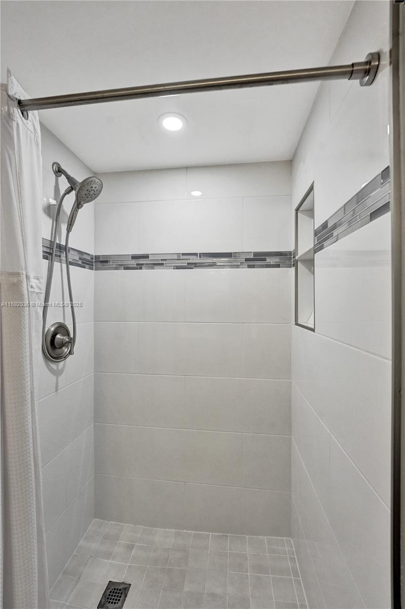 45 OCEAN CONDO - Residential