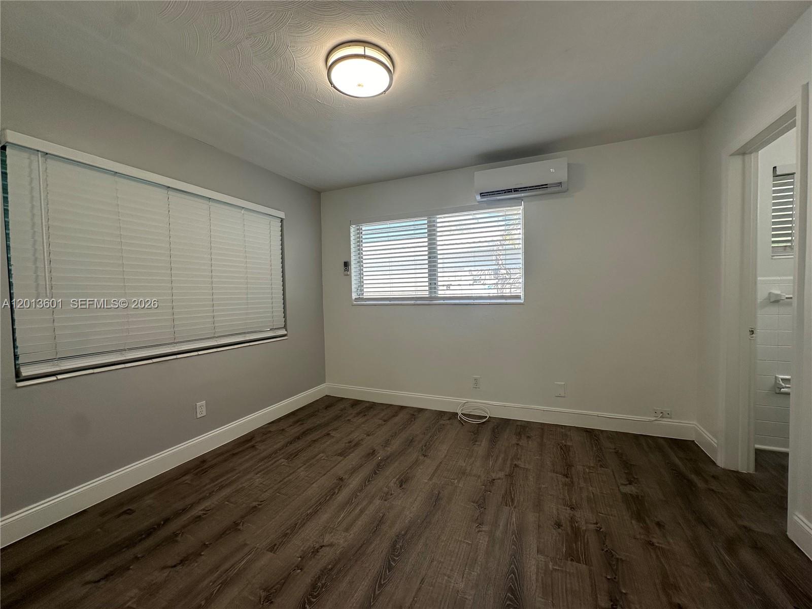 SILVER SHORES UNIT - Residential Lease