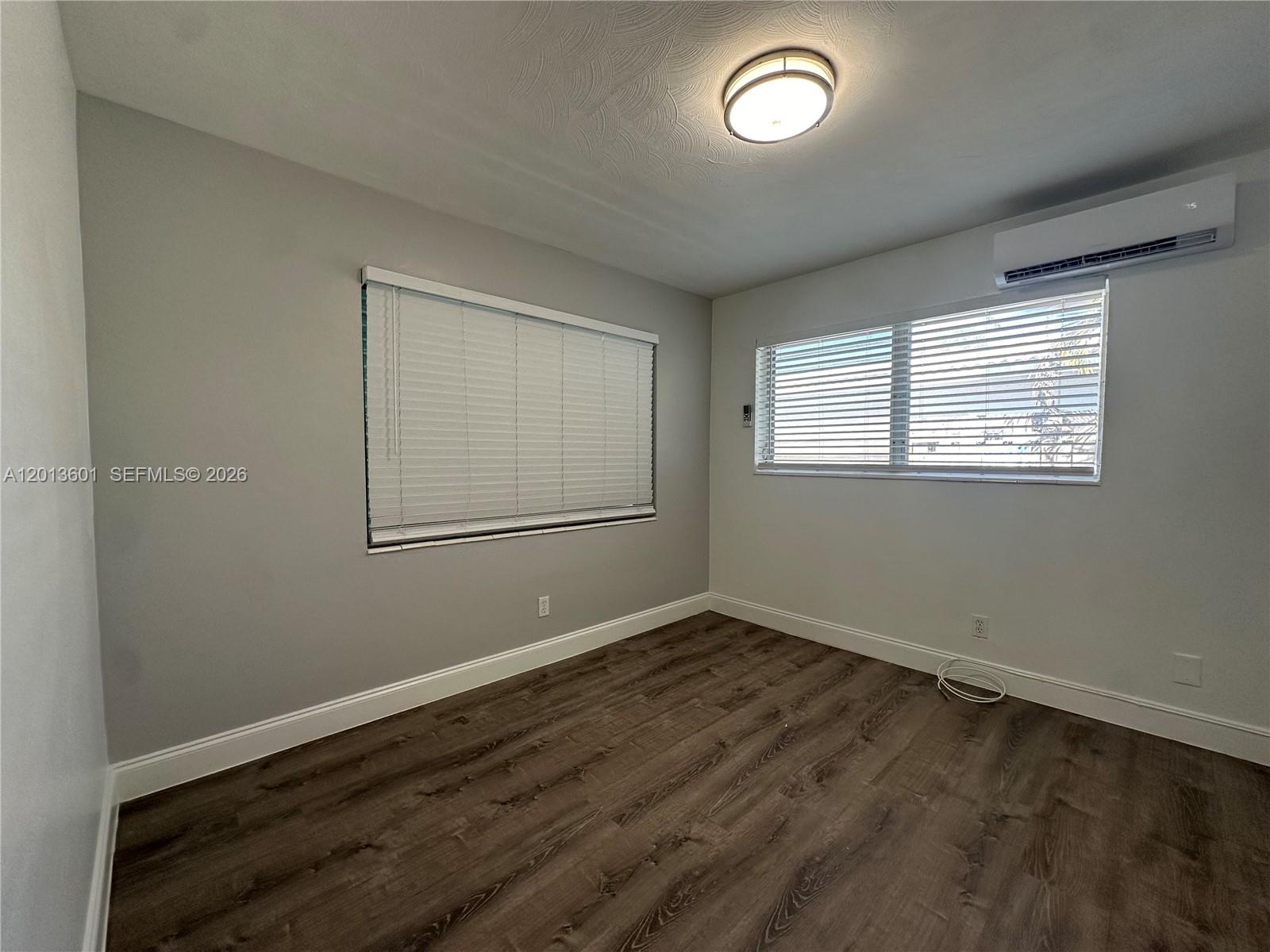 SILVER SHORES UNIT - Residential Lease