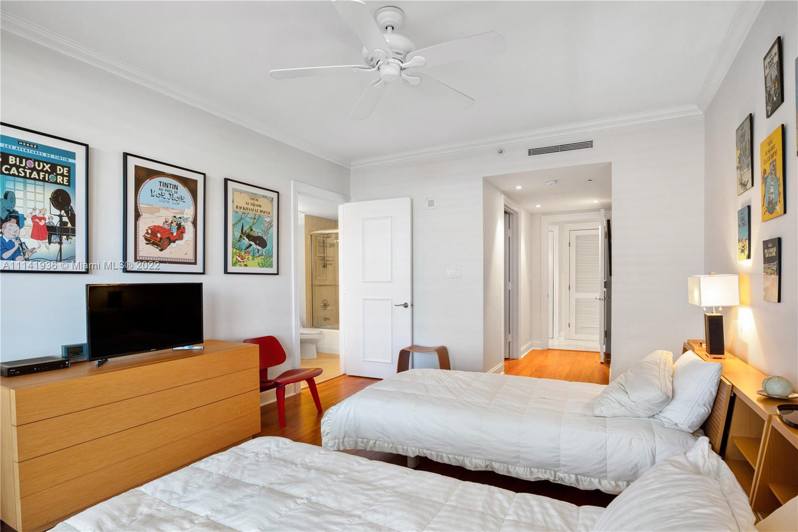 GRAND BAY TOWER CONDO - Residential