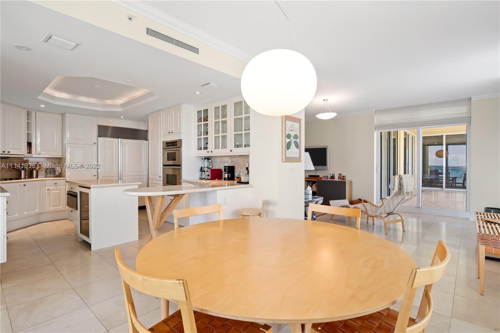 GRAND BAY TOWER CONDO - Residential