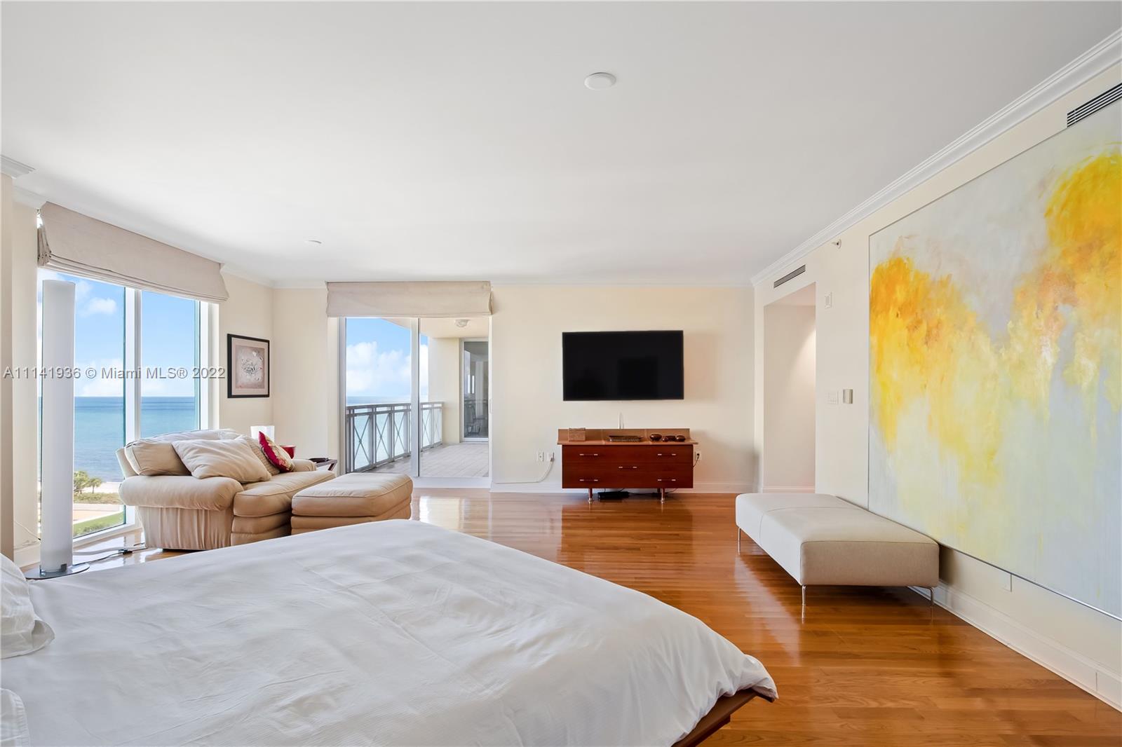 GRAND BAY TOWER CONDO - Residential