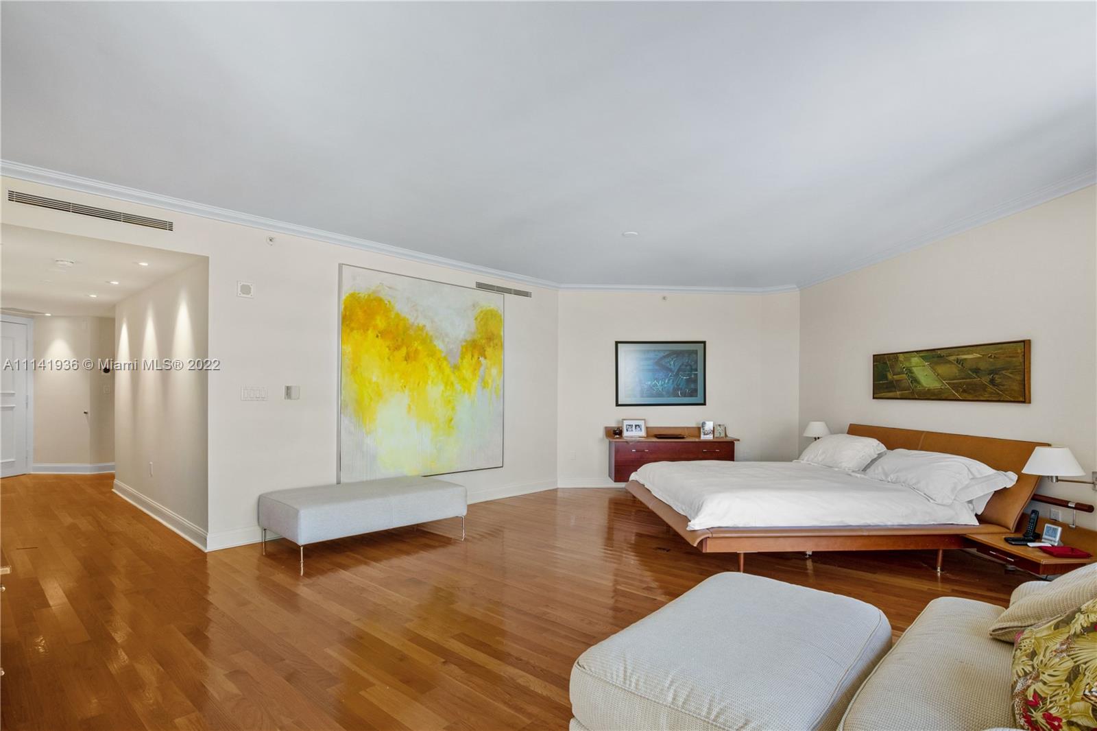 GRAND BAY TOWER CONDO - Residential