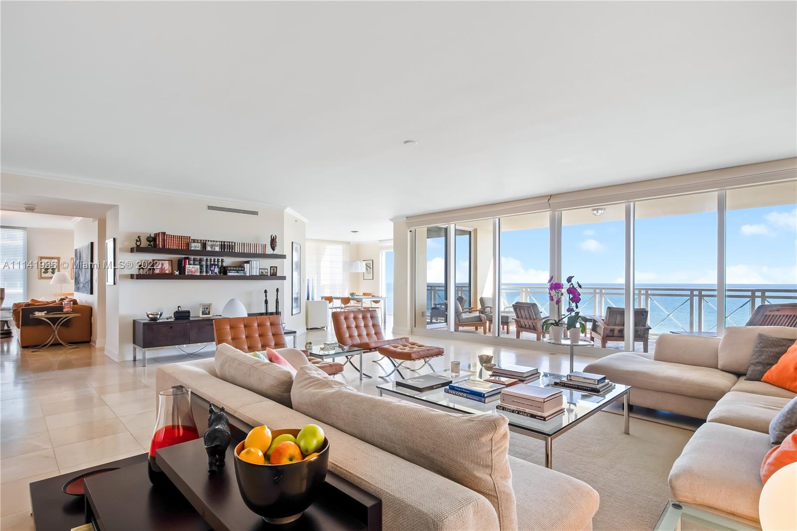 GRAND BAY TOWER CONDO - Residential