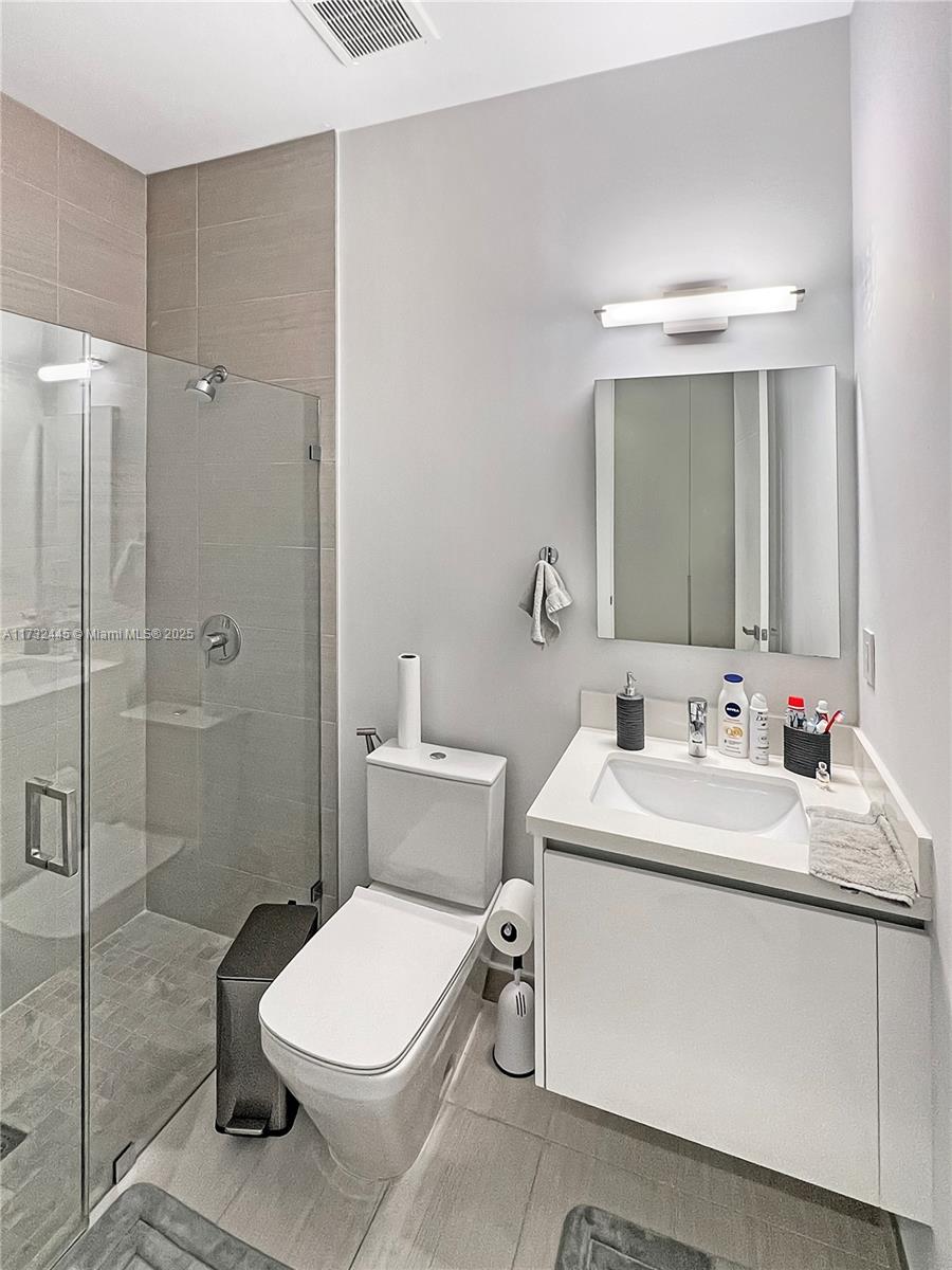 WESTON ESTATES - Residential