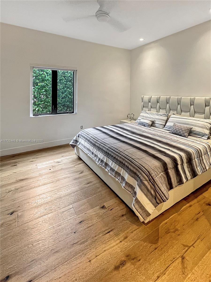 WESTON ESTATES - Residential
