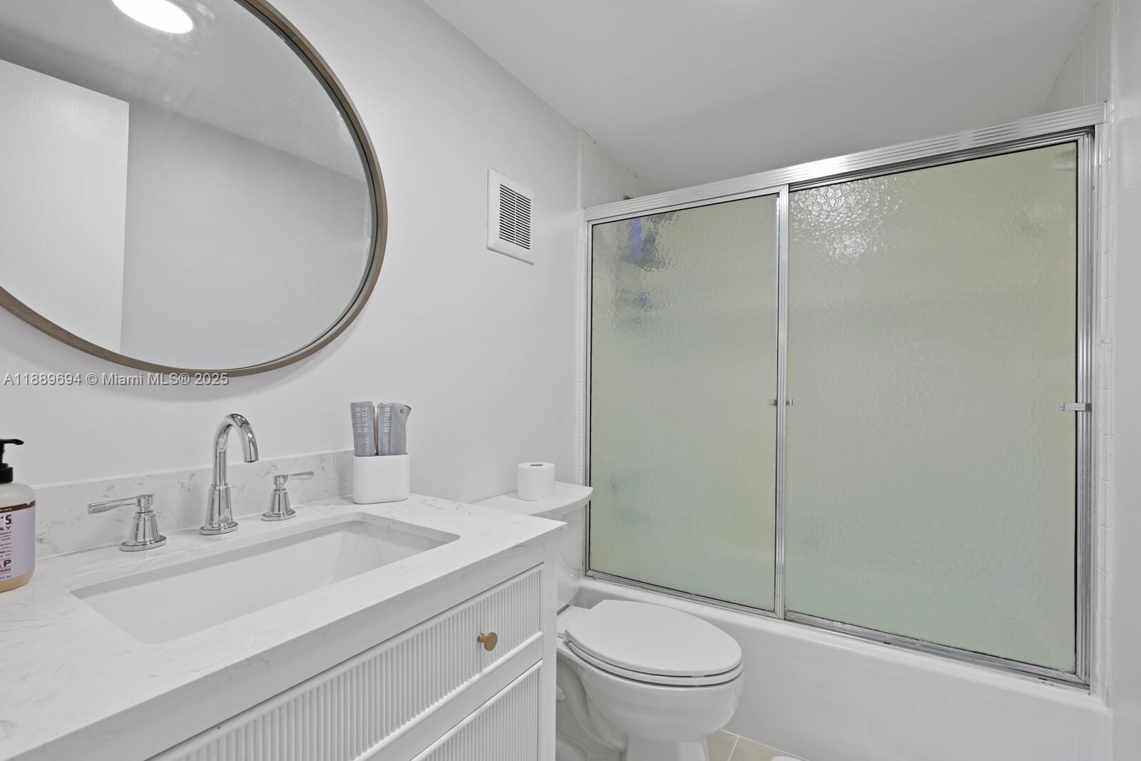 SUNSET PARK TOWN HOUSES - Residential