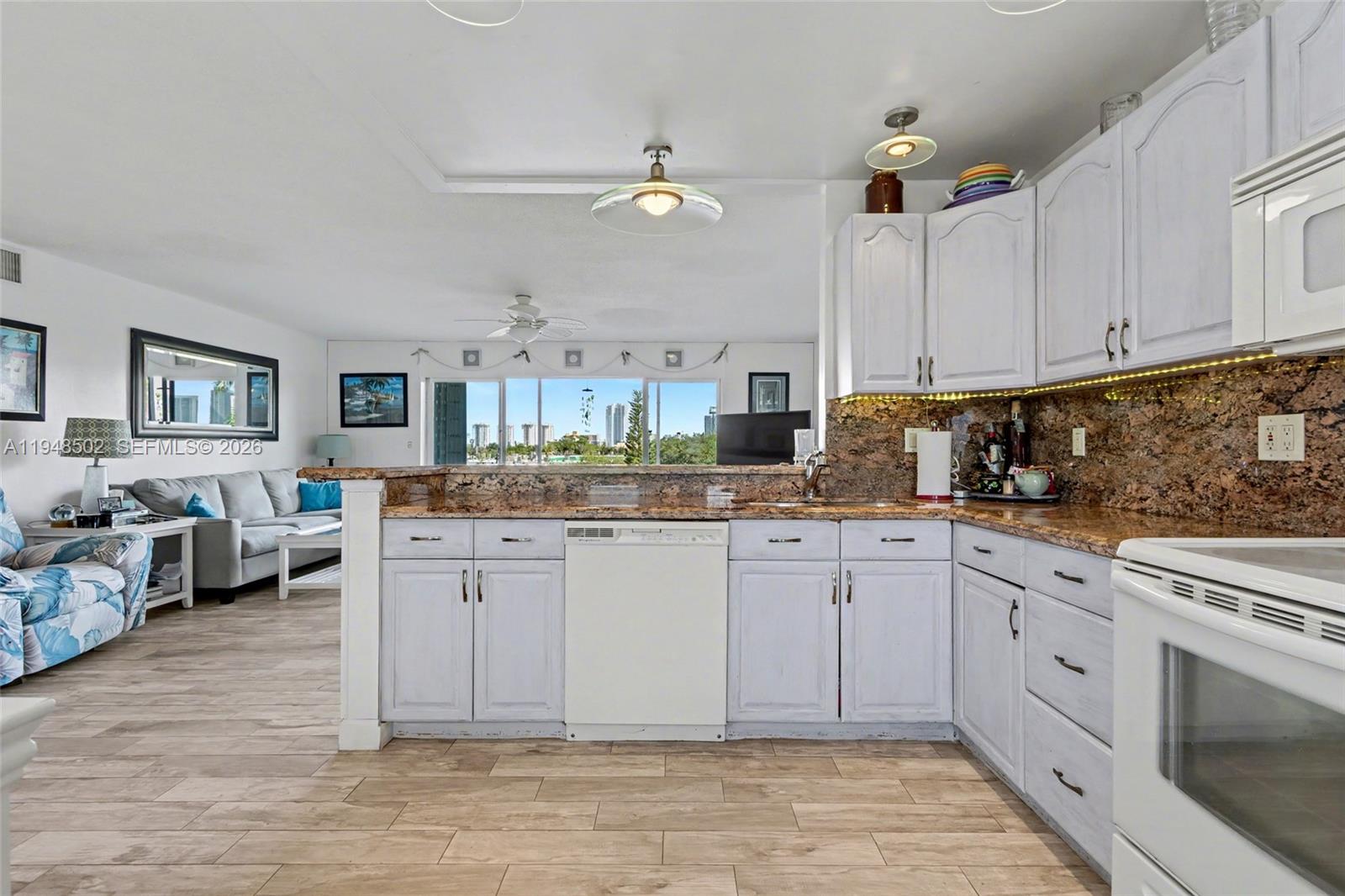 FAIRWAYS NORTH CO-OP - Residential