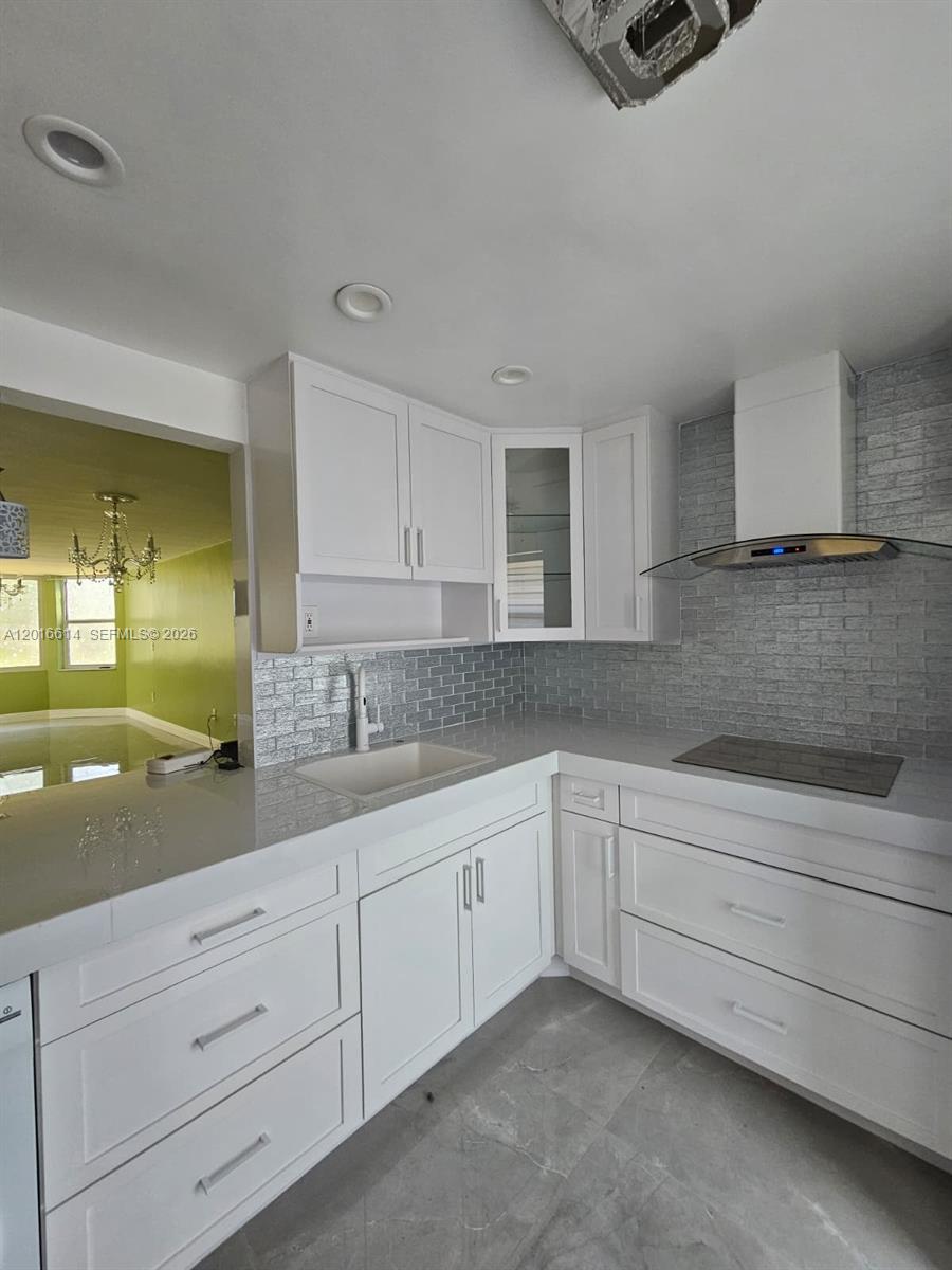 ROLLING GREEN CONDO F - Residential