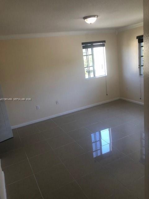 VISTA TRACE CONDO - Residential