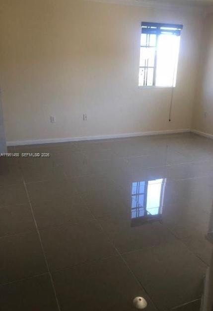 VISTA TRACE CONDO - Residential