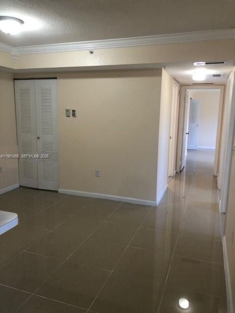 VISTA TRACE CONDO - Residential